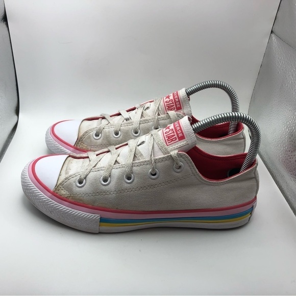 Converse beige womens sneakers size 4Y/ womens 6 - Picture 1 of 9